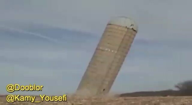 پررروووااا دورت بگردم کامی یوسفی عزیز...عشقی خجالتمون دادی چقدر عشق میگیرم تو این روزای کوفتگی...آرت