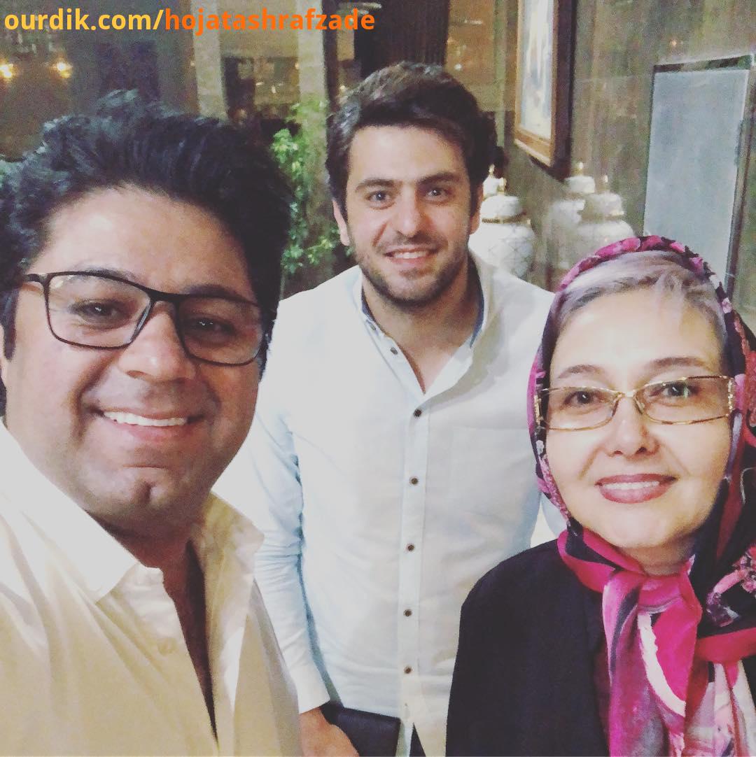 با علی ضیا جانان بانو کتایون ریاحی مهربان می دونین که از داشتن مهربان یارانی چون شما بخودم می بالم
