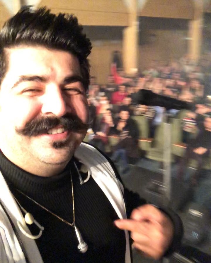 سه شب کنسرت در شهر زیبای همدان همصدایی خاطره سازی با مردم عزیز پر انرژیش شب اول کنسرت behnamba