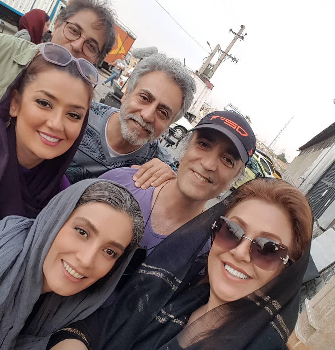 ...پروژه دل: کارگردان منوچهر هادی مدیر تصویر برداری محمد افسری یک روز خوب فیلمبرداری همراه همکاران