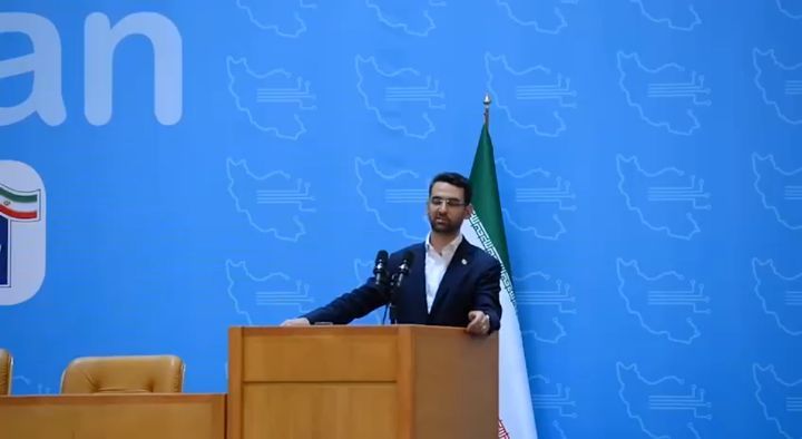 .شکاف نه دره عمیق دانش دیجیتالی بین جوانان مدیران سنتی بخشی از صحبتهایم در حضور رئیس جمهور روحانی،