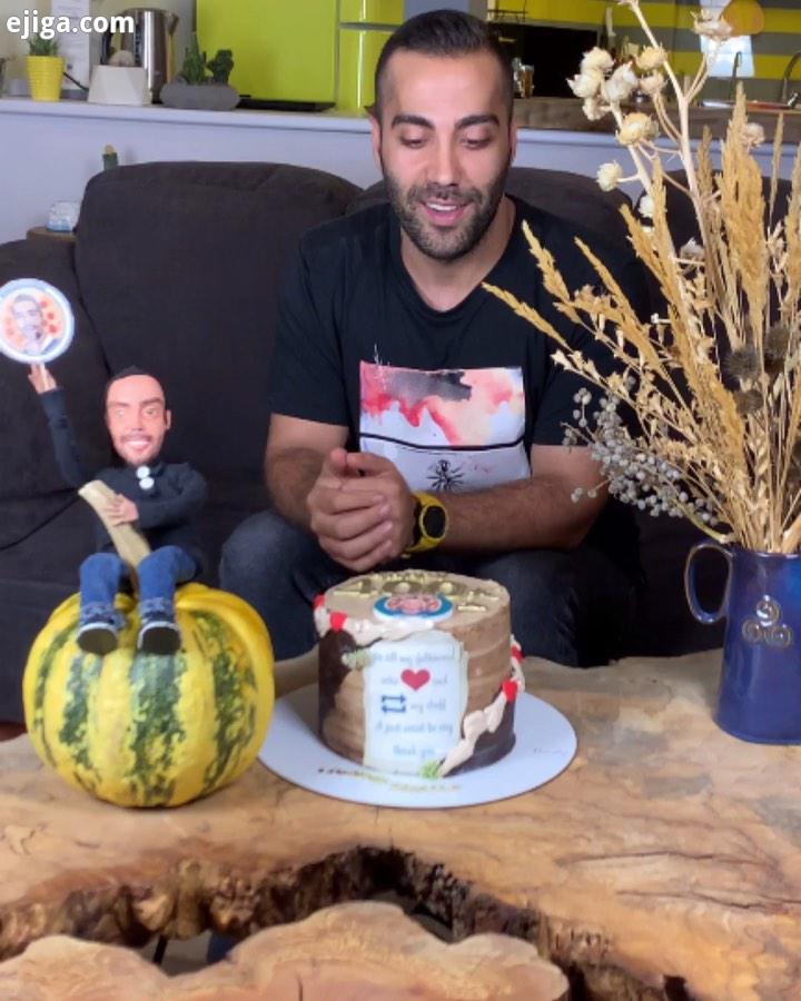 خانواده ِ ۴۰۰ هزار نفریِ قمه یه وقتایی میشینم به این فکر میکنم که چه پروسه ای رو با گذ