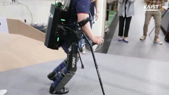 .ربات پوشیدنی WalkON Suit آماده شدن برای المپیک سایبورگ ها ایستادن راه رفتن به تنهایی حرکات بسیا