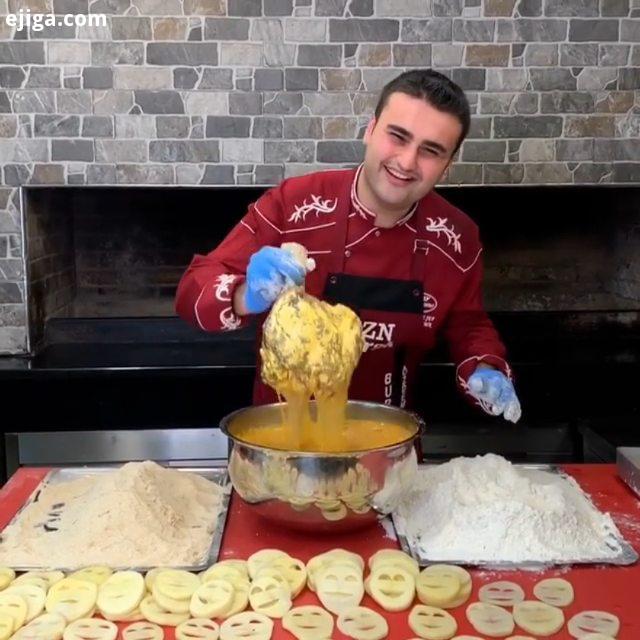 اول انگشت مبارک را برای کیک خونگی فینگر فود سفره آرایی آموزش آشپزی اشپزی اشپزی ایرانی دسر خانگی آشپز