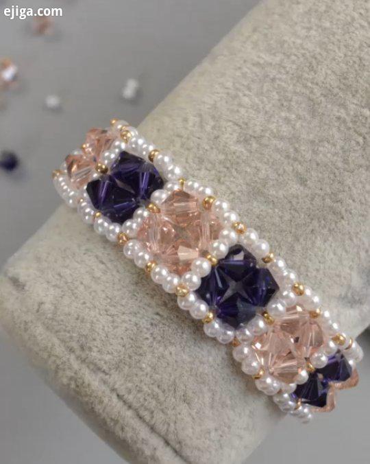 آموزش یک نمونه دستبند خوشگل برای دختر خانمهای خوش سلیقه هنرمند با مهره های رنگی کریستال دستبندها