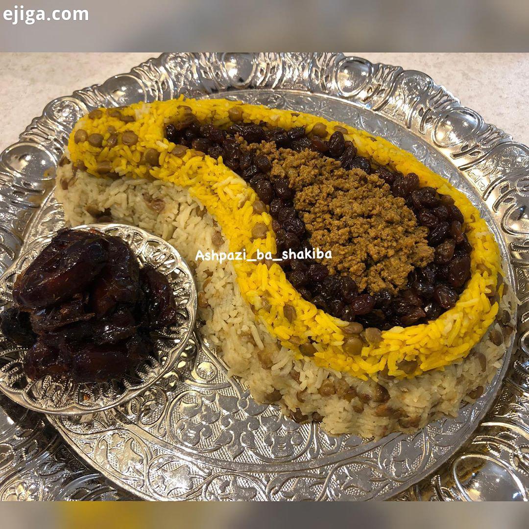 همگی همراهان مهربون تو این روزا که توصیه به خوردن مواد غذایی گرم شده عدس پلو با گوشت کشمش خرما