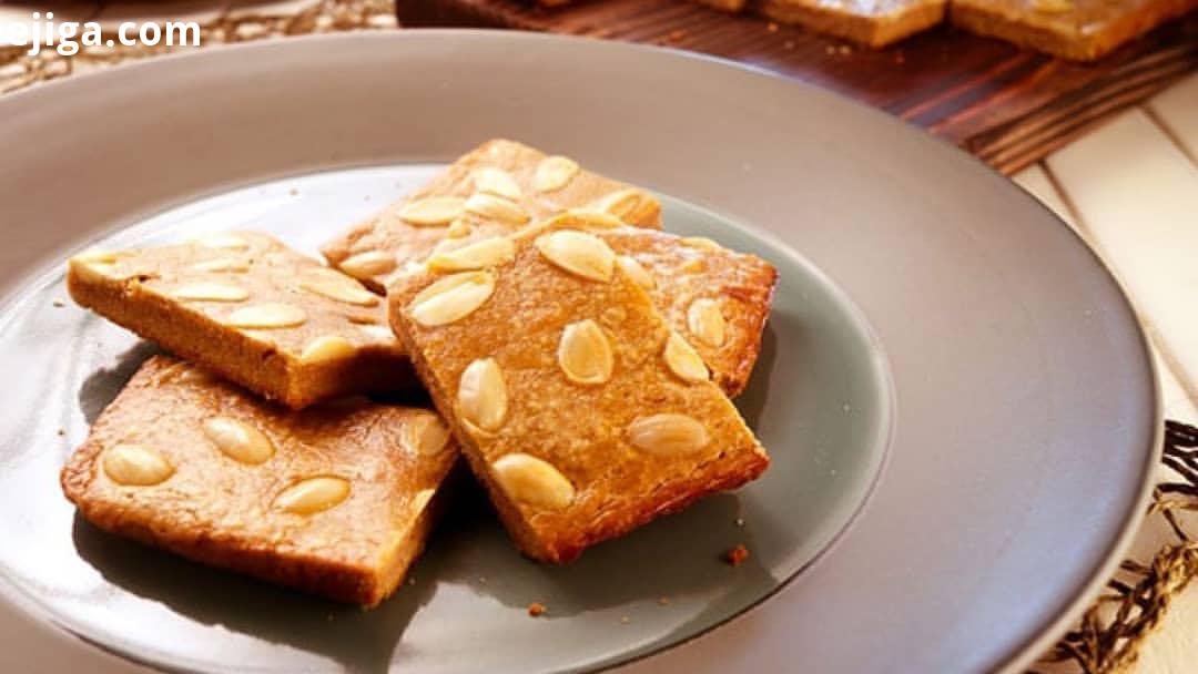 طرز تهیه شیرینی زنجبیلی:.کره : گرم زنجبیل آسیاب شده: قاشق چای خوری آرد: گرم جوش شیرین: قاشق چای خوری