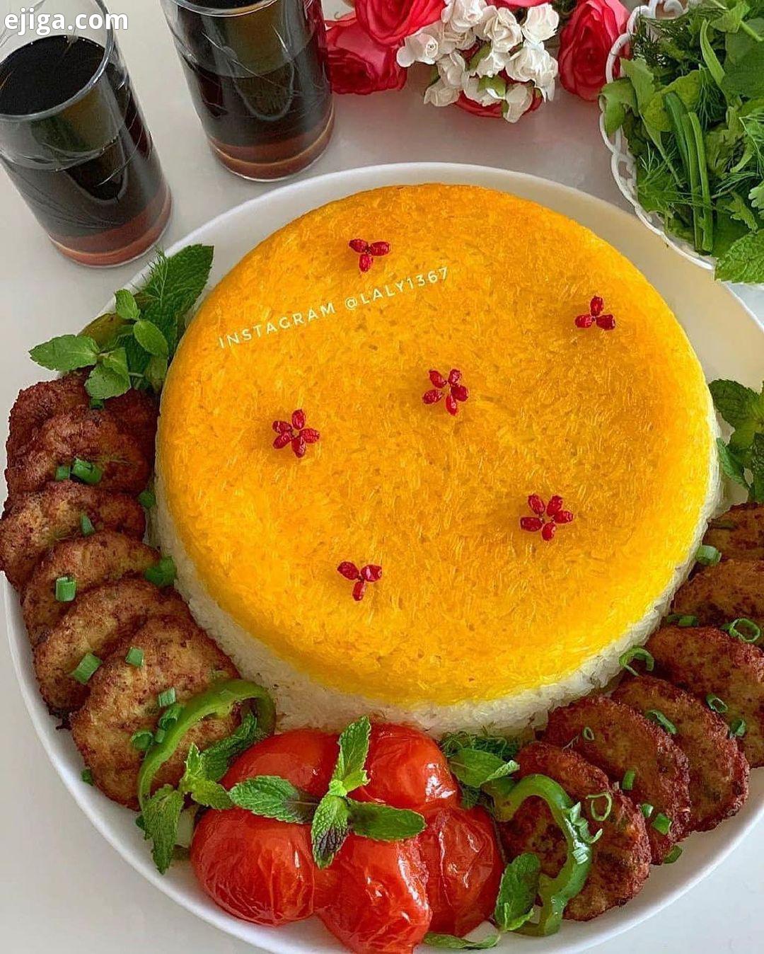 کتلت مرغ برای تهیه کتلت مرغ احتیاج داریم به گرم گوشت مرغ چرخ شده رنده یک پیاز بزرگ یک سیب زمینی