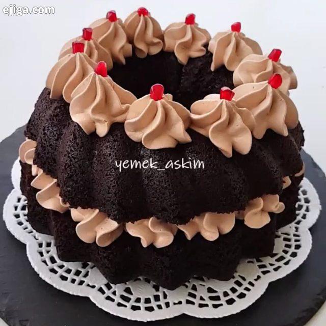 کیک شکلاتی بدون فر با خامه نسکافه استوریمو ببین وبفرست برا دوستت کاری از: Gorsel sahibi گلم
