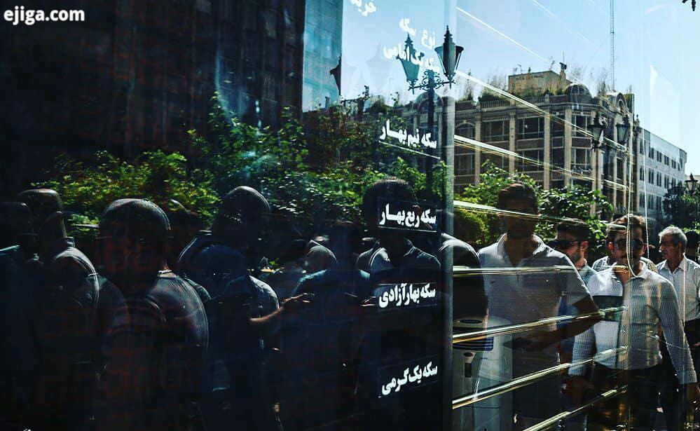 ساعت کاری صرافی های بانکی بازار متشکل ارزی افزایش یافت بانک مرکزی اعلام کرد: صرافی های بانکی