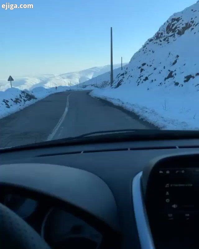 جاده برفی زیبای دهبار، طرقبه کمی آرامش کیا دوست دارن اینجا باشن الان...mashhadava ممنون از همشهری با