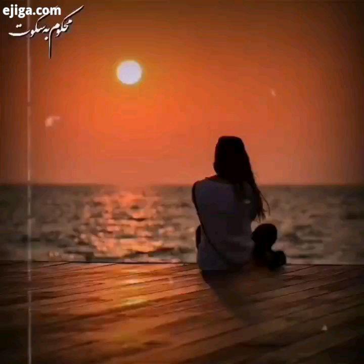 دلتنگم برای کسی که مدتهاست بی آنکه باشد هر لحظه زندگی اش کرده ام
